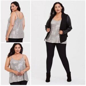 Torrid Foil Hacci Swing Cami Sleeveless Tank Top in Silver